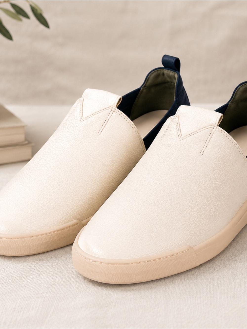MERCEDES CASTILLO Cream and Navy Slip-On Loafers